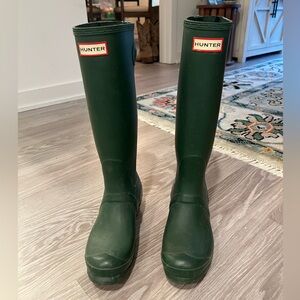 Hunter Forest Green Waterproof Boots